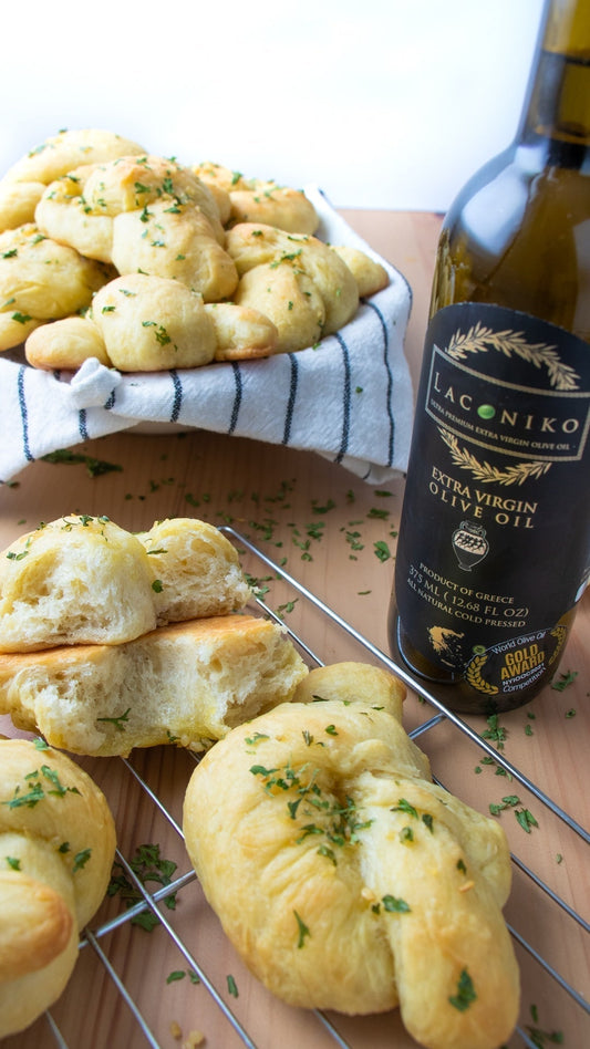 Vegan Garlic Knots